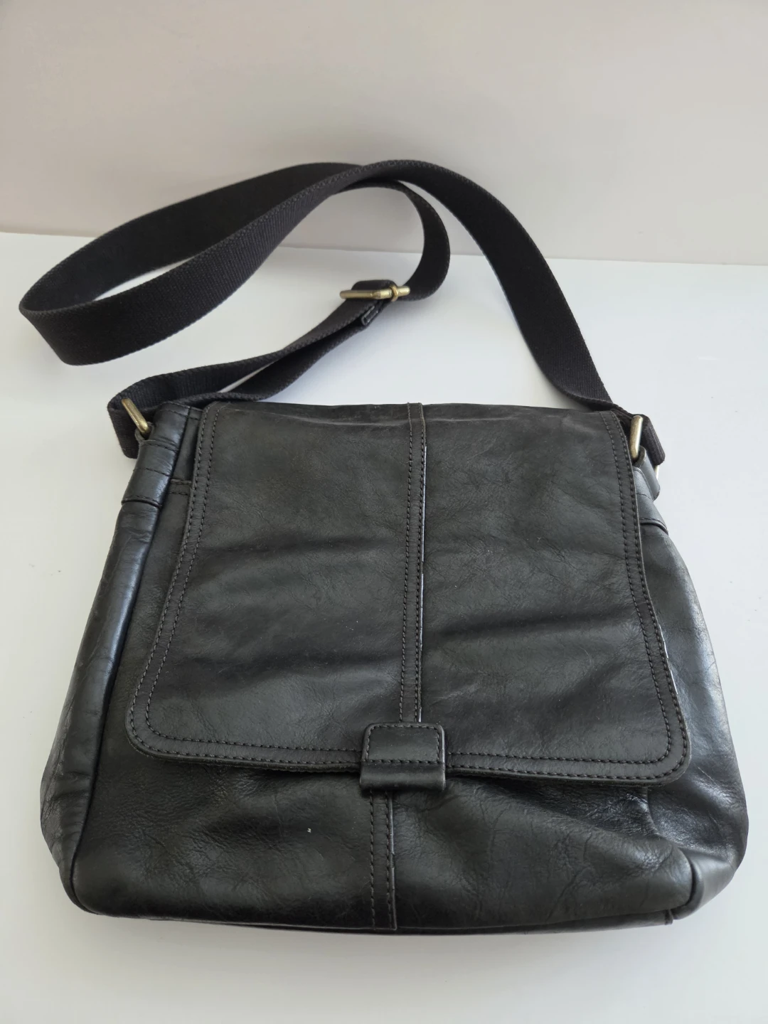 Fossil Black Leather Messenger Bag