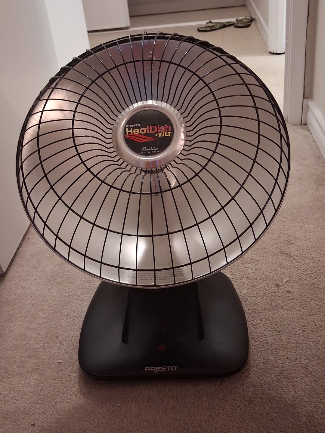 Presto HeatDish + Tilt Parabolic Electric Heater - photo 2