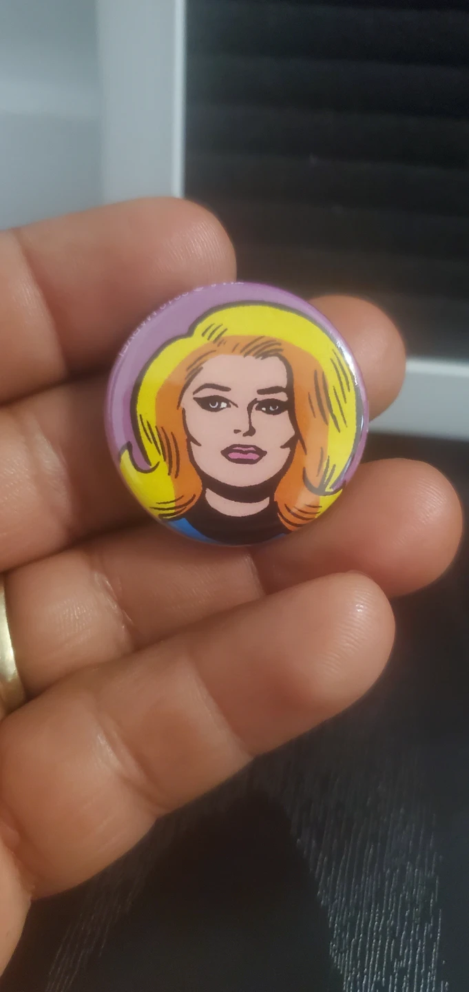 Set of 6 Marvel Comics Pinback Buttons - photo 4