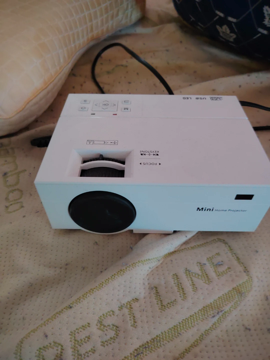 Mini Home LED LCD Projector