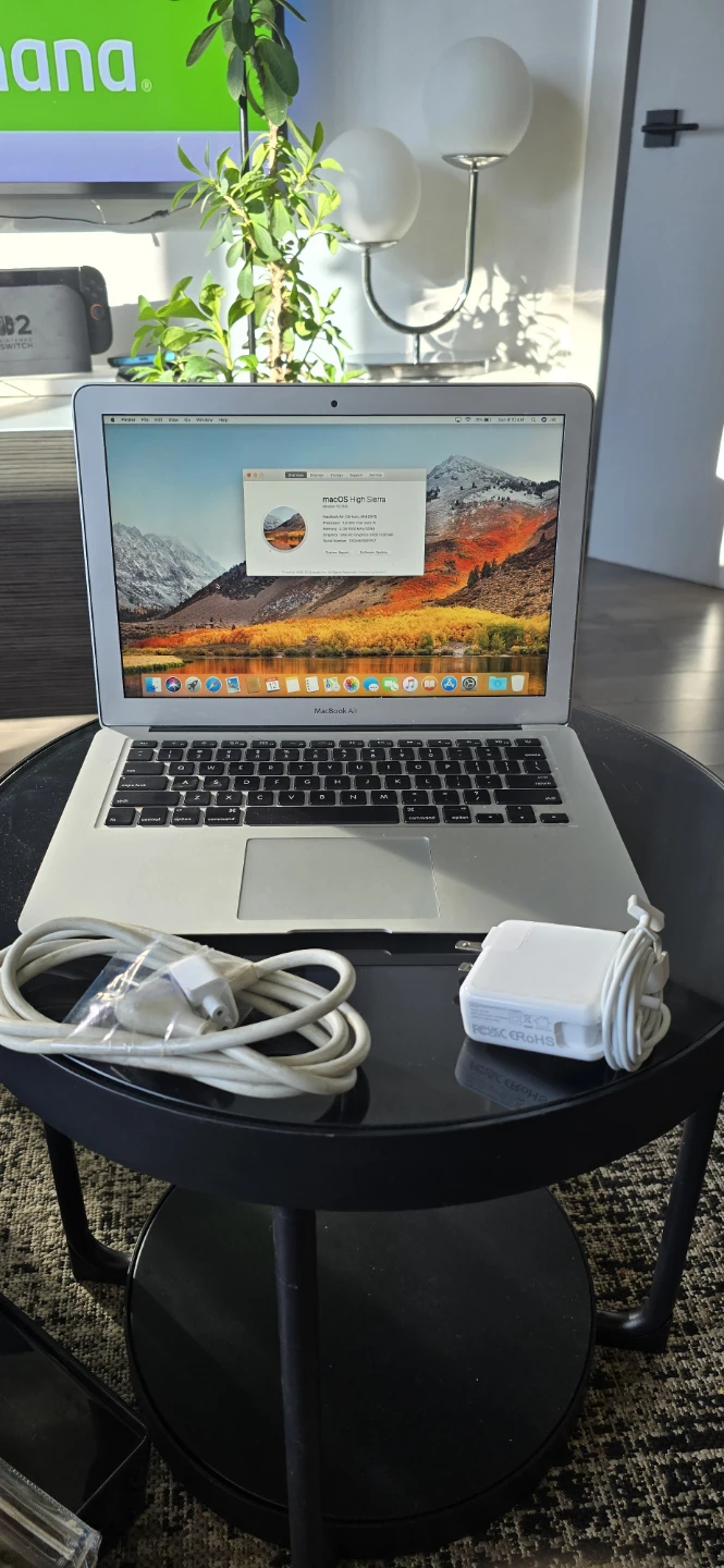 Apple MacBook Air 13-inch Mid 2013