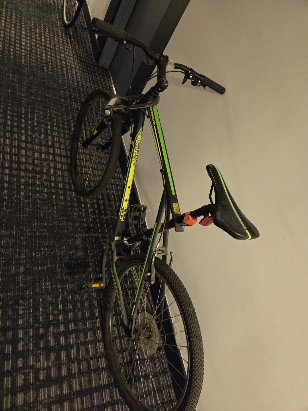 GT Aggressor Mountain Bike - photo 2
