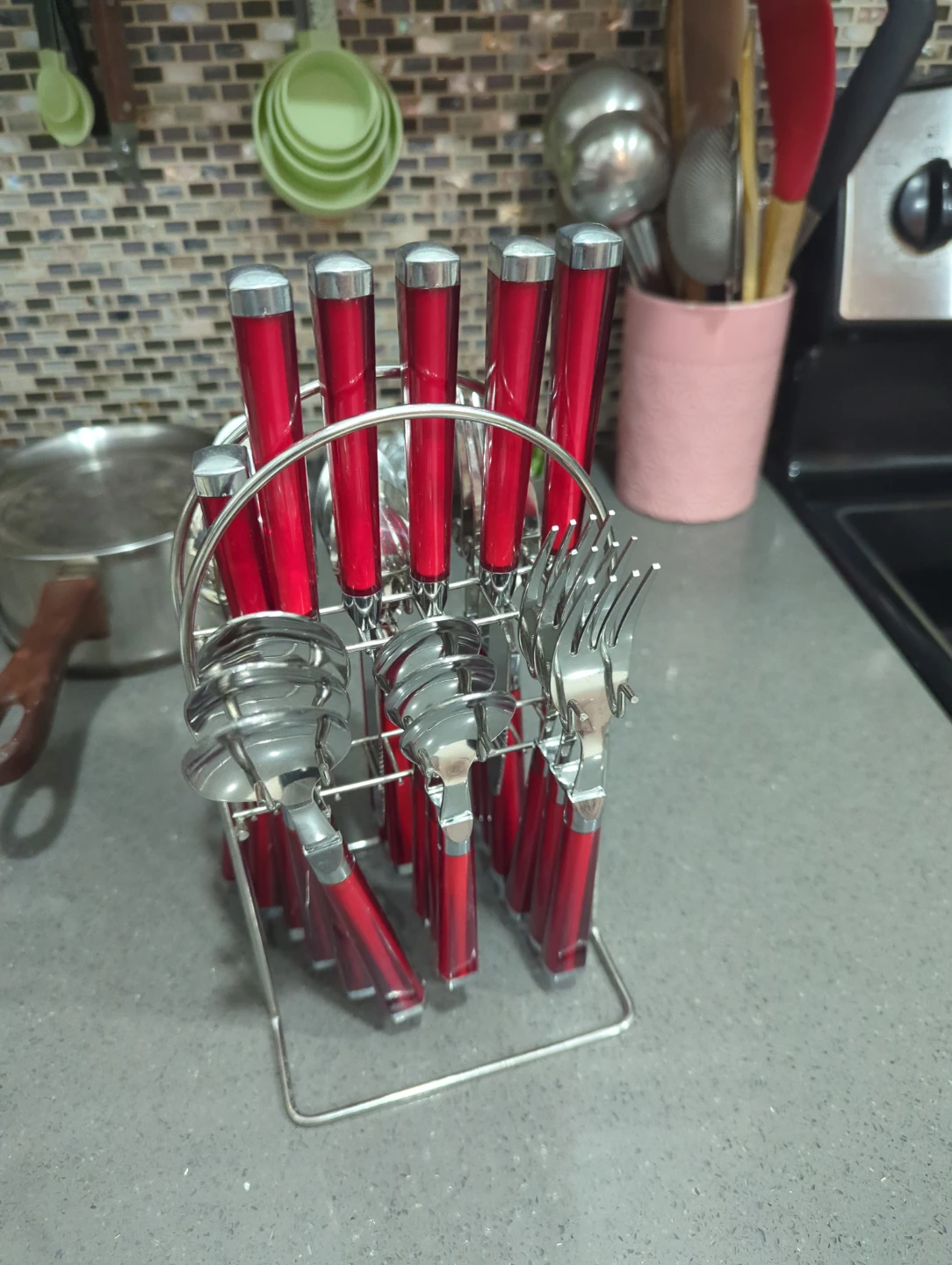 Red Handle Cutlery Set with Caddy - photo 3