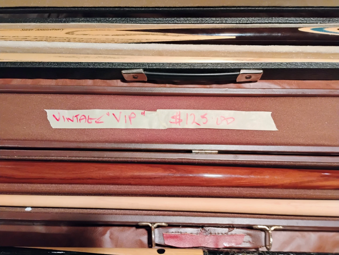 Selection of Vintage Pool Cues - photo 3
