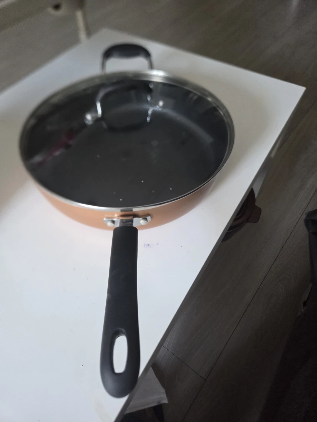 Copper-coloured frying pan with lid - photo 5