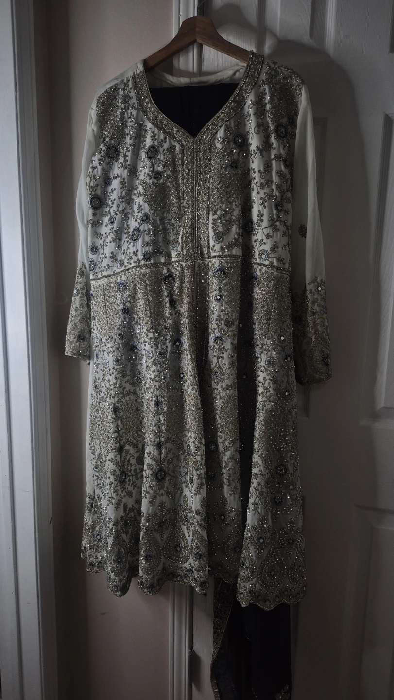 Embroidered Formal Pakistani Gharara - photo 3