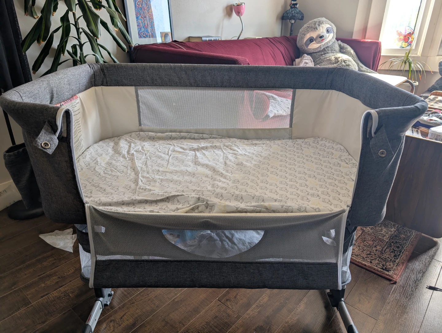 Baby Bedside Bassinet with Canopy - photo 2