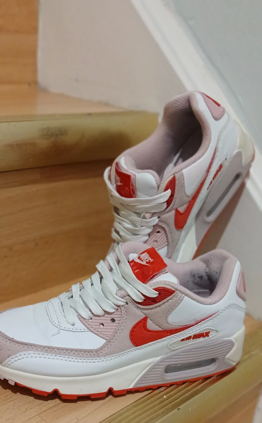 Nike Air Max 90 Sneakers