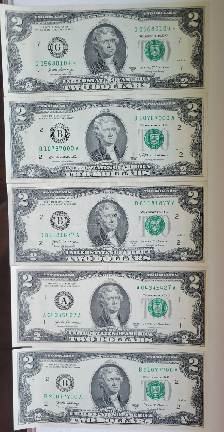 Exclusive collection  for good luck!!!of Five Two Dollar Bills