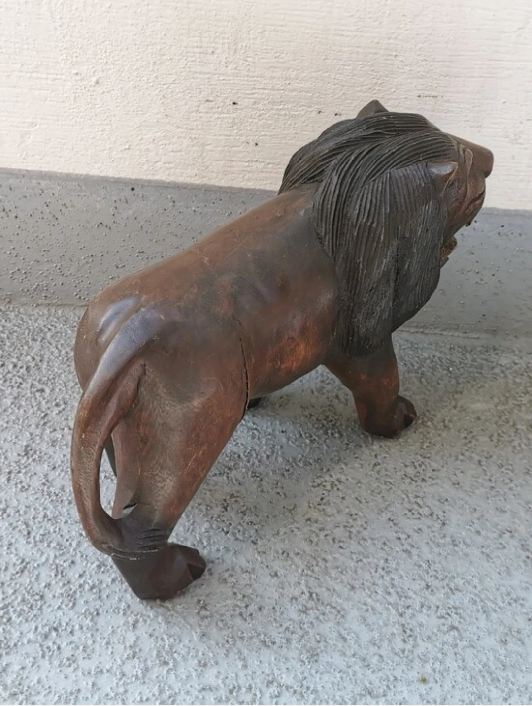 Vintage Hand Carved Wooden Lion Sculpture Large Folk Art Decor - photo 4