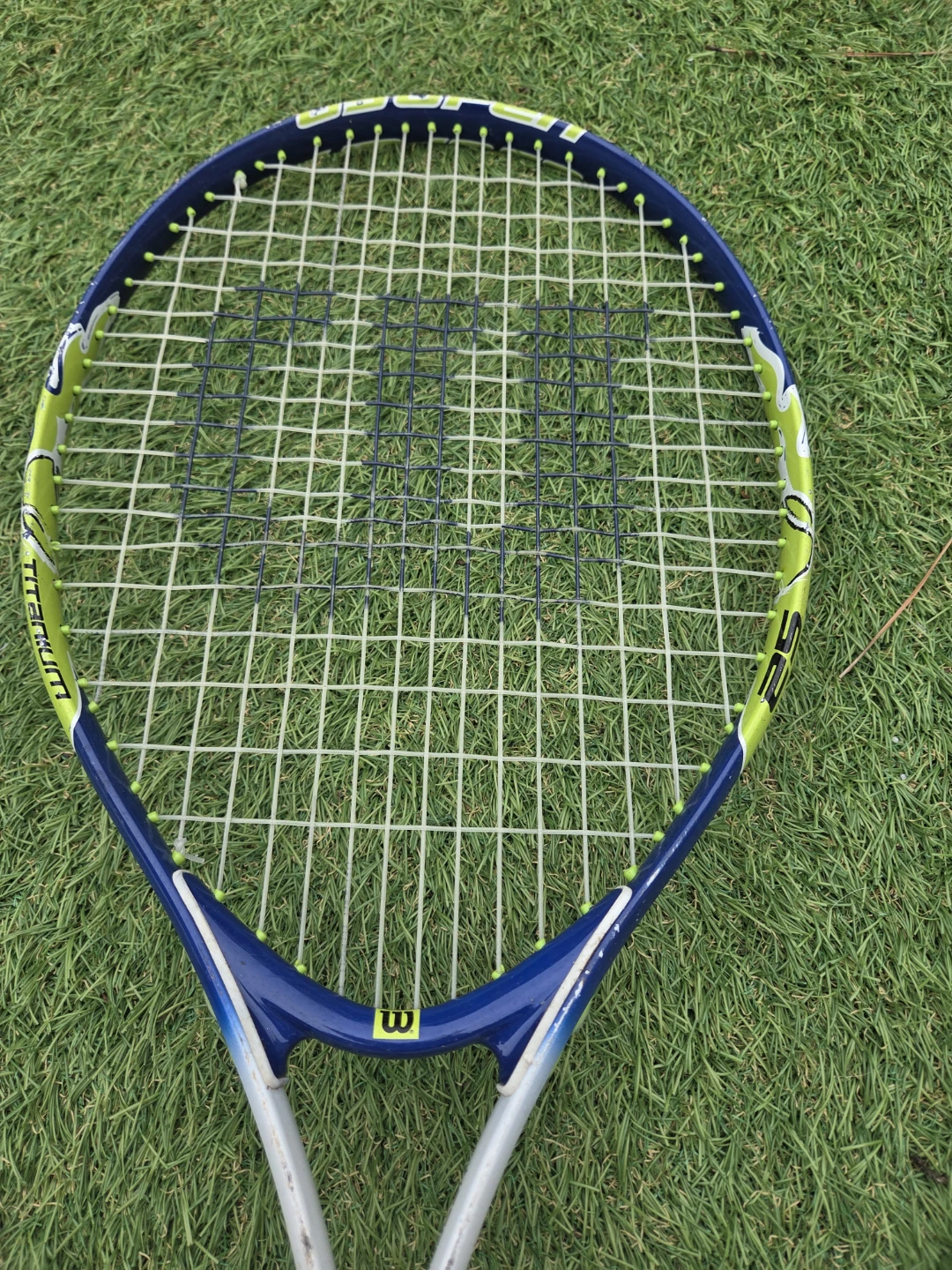Set of 2 Wilson Titanium Tennis Rackets - photo 3