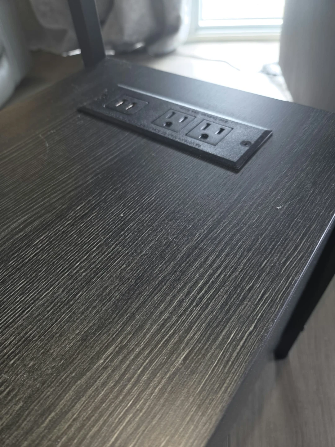 Black Side Table with Charging Station - photo 4