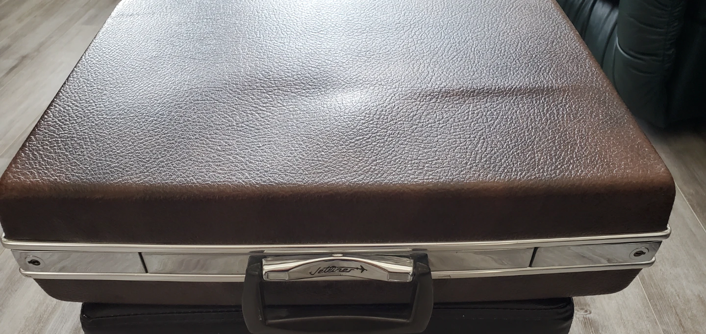 Jetliner Vintage Brown Briefcase