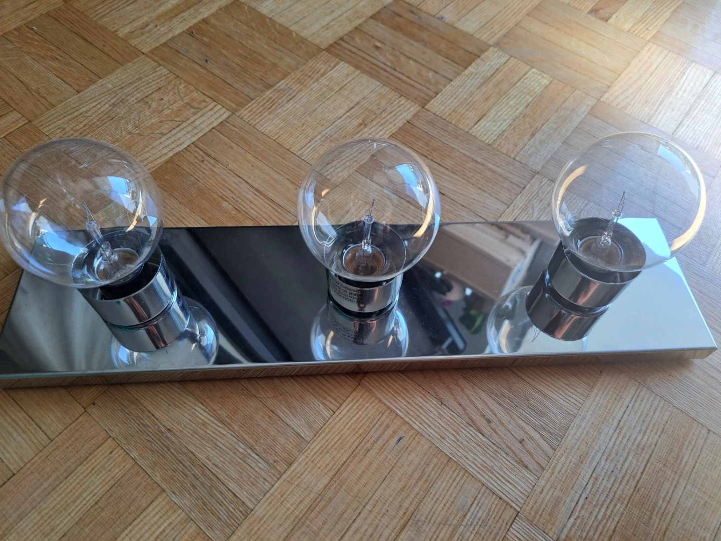3-Light Chrome Vanity Fixture - photo 5