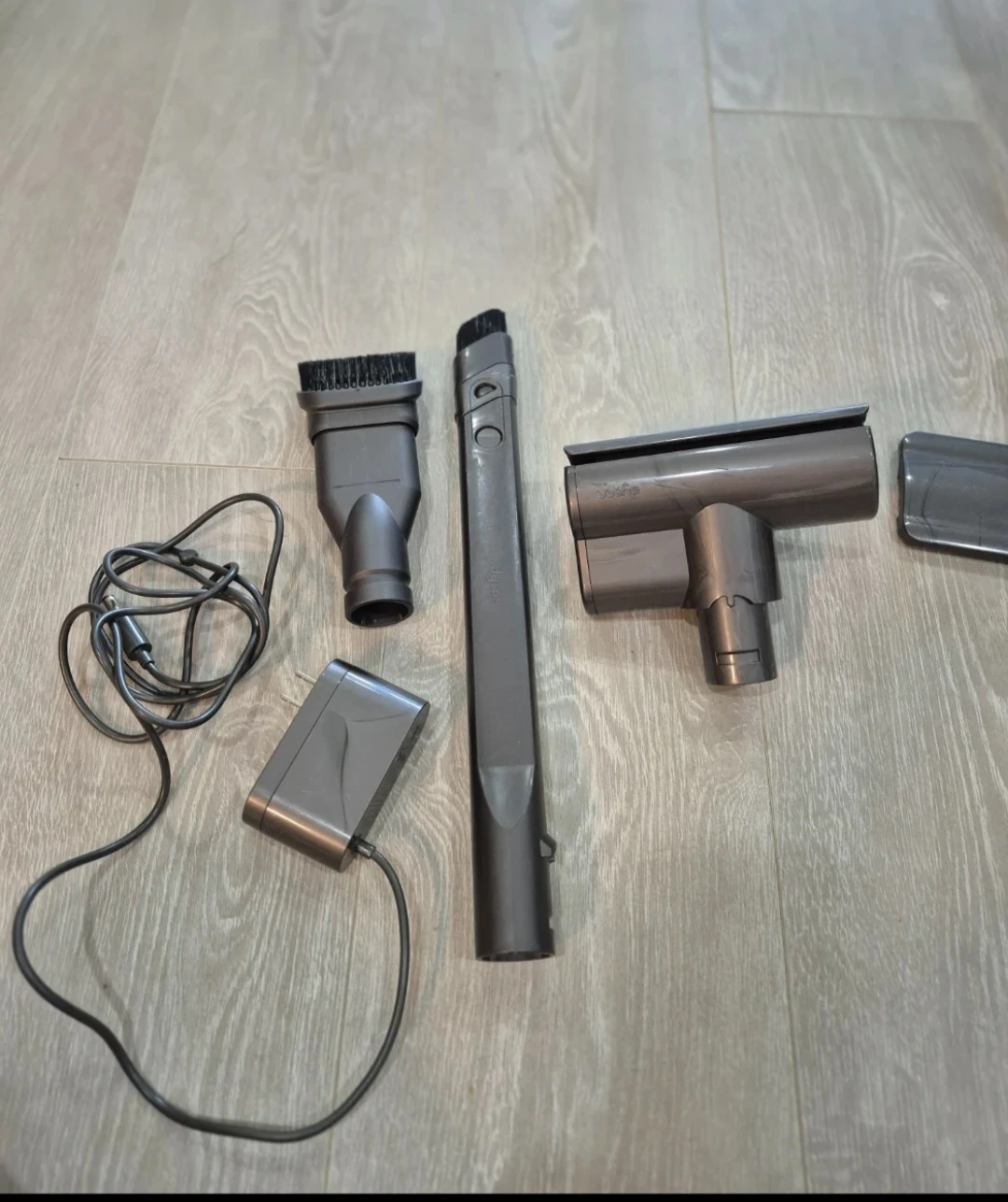 Dyson Cordless Vacuum Cleaner - photo 4