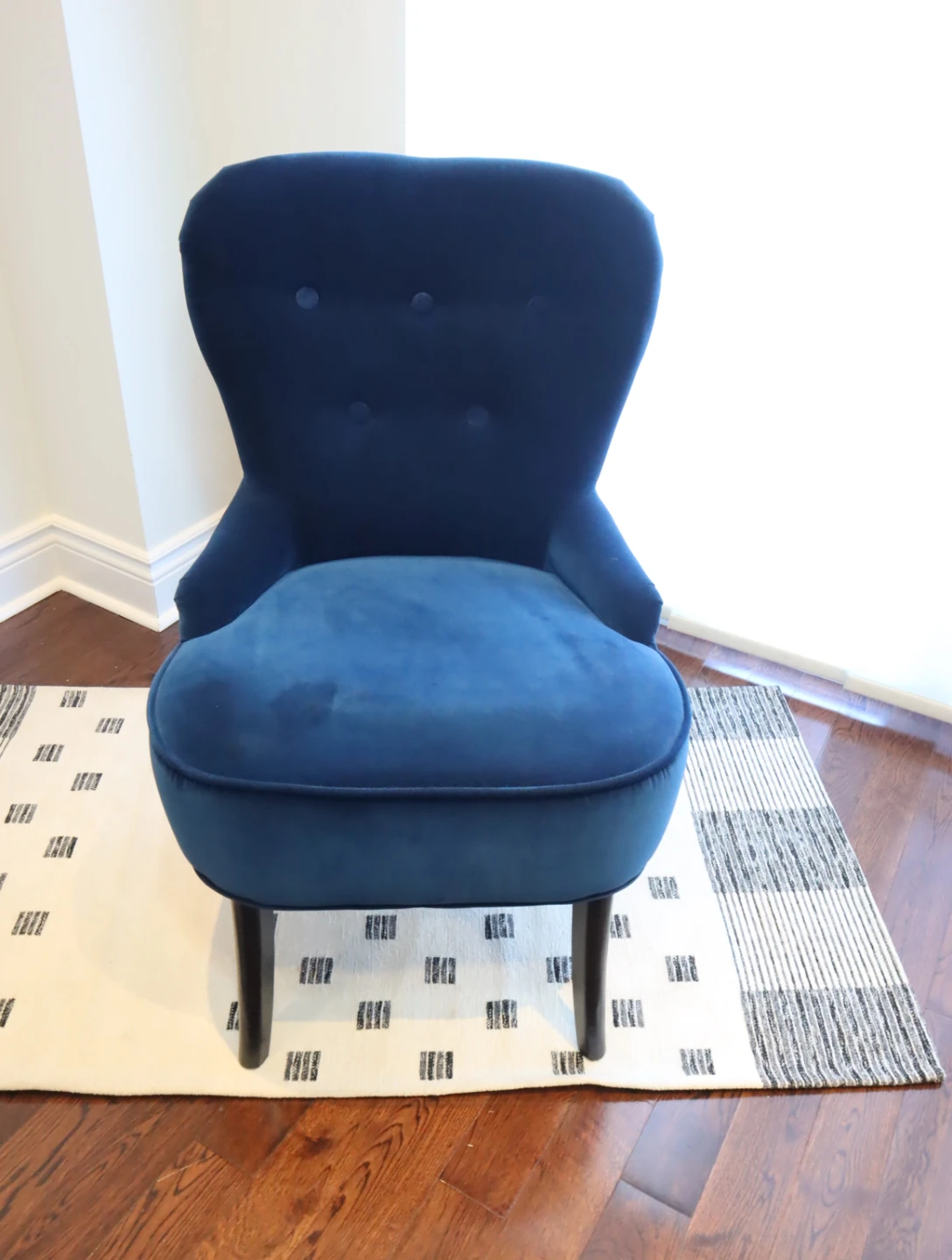 Blue Velvet Accent Chair - photo 3