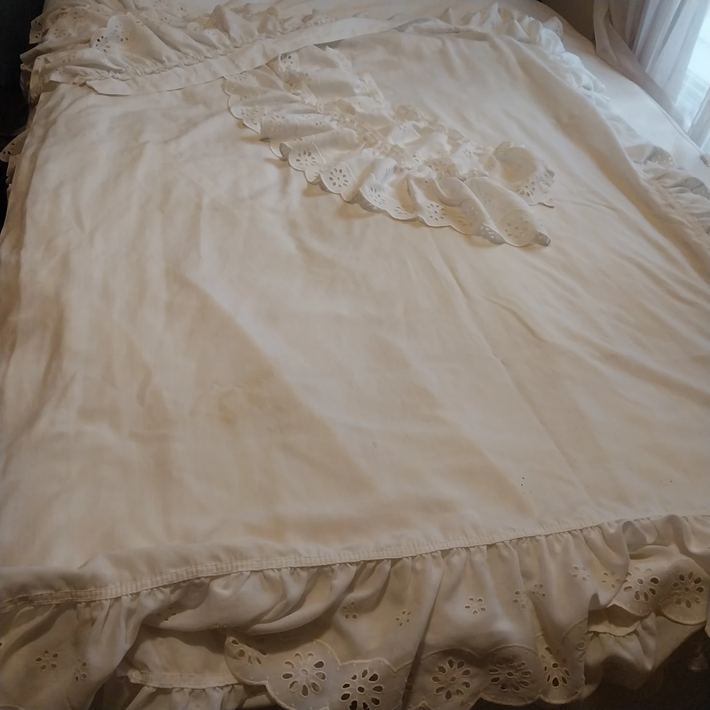 White Eyelet Ruffle Curtains (2) with 2 tie backs