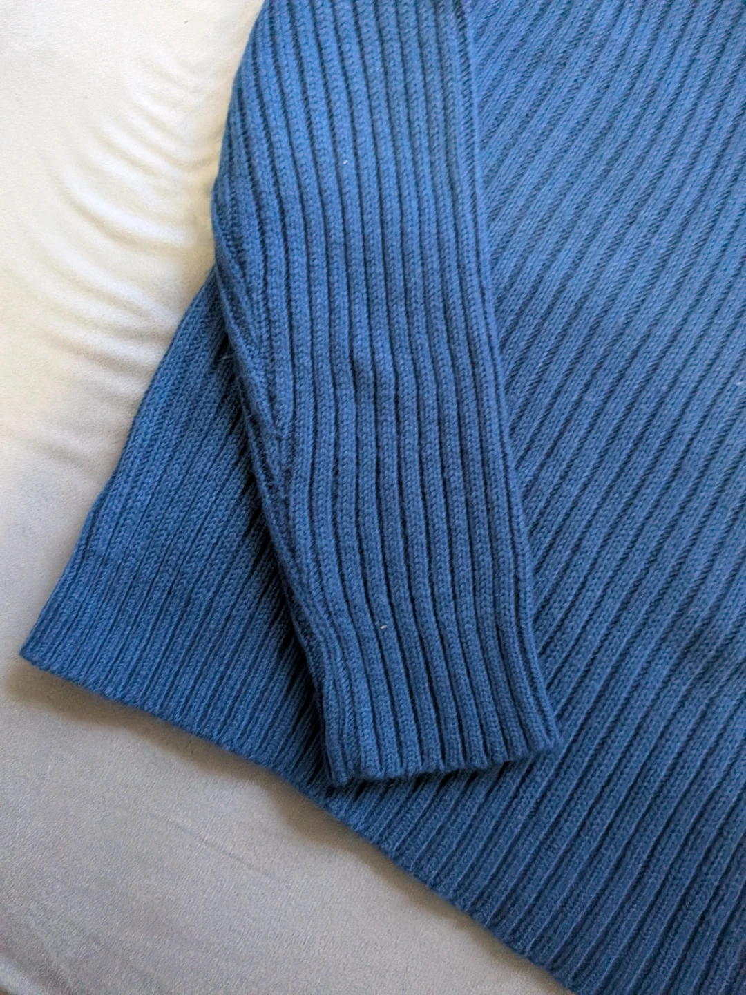 Vintage Homg Kong Turtleneck in Royal Blue - M - photo 2