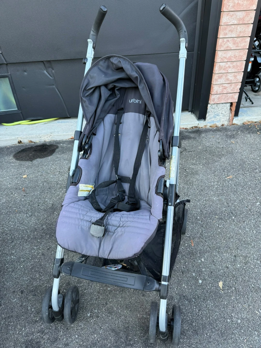 Black Stroller by Urbini - photo 2