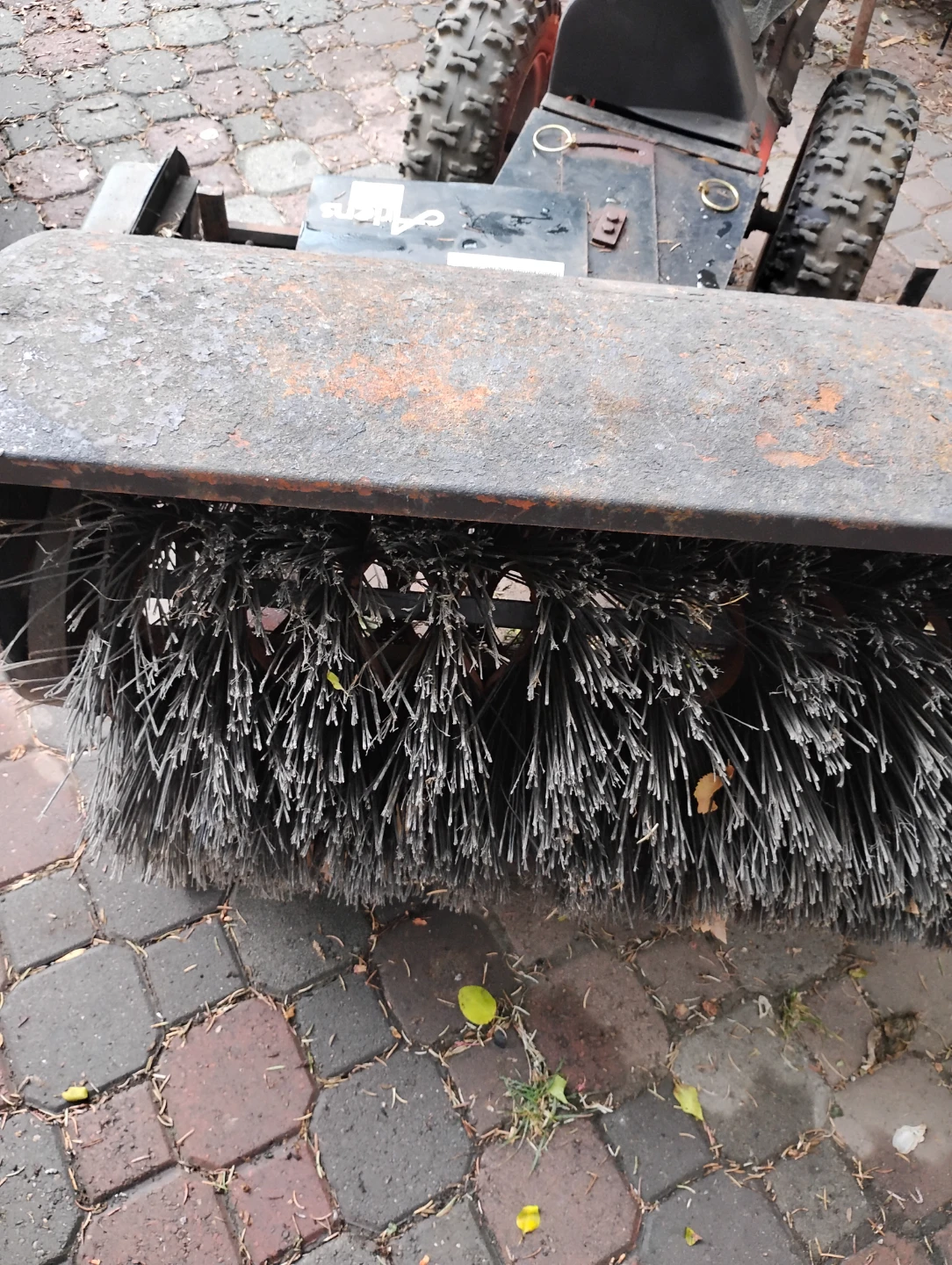 Ariens ST824 Power Brush - photo 2