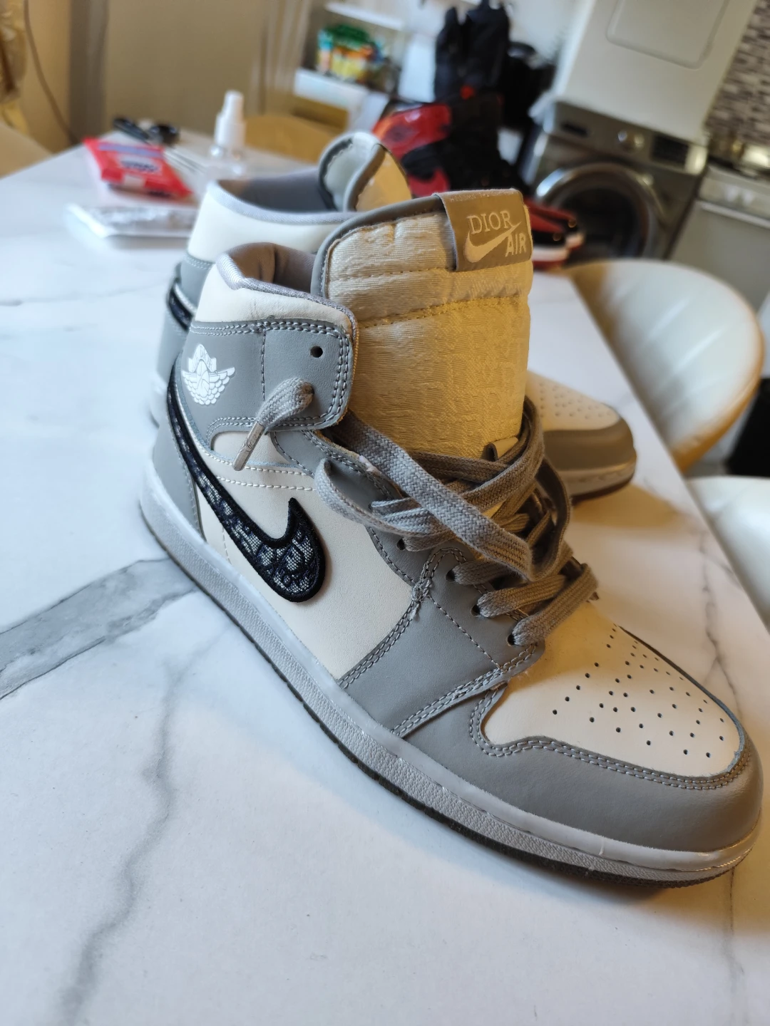 Nike Air Jordan 1 High OG Dior Edition - photo 4