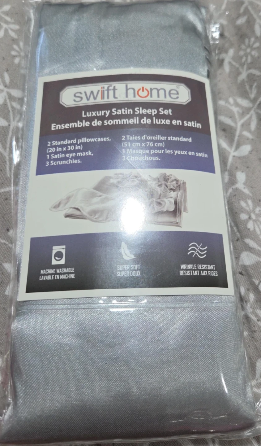 Swift Home 6-Piece Satin Pillowcase Sleep Set
