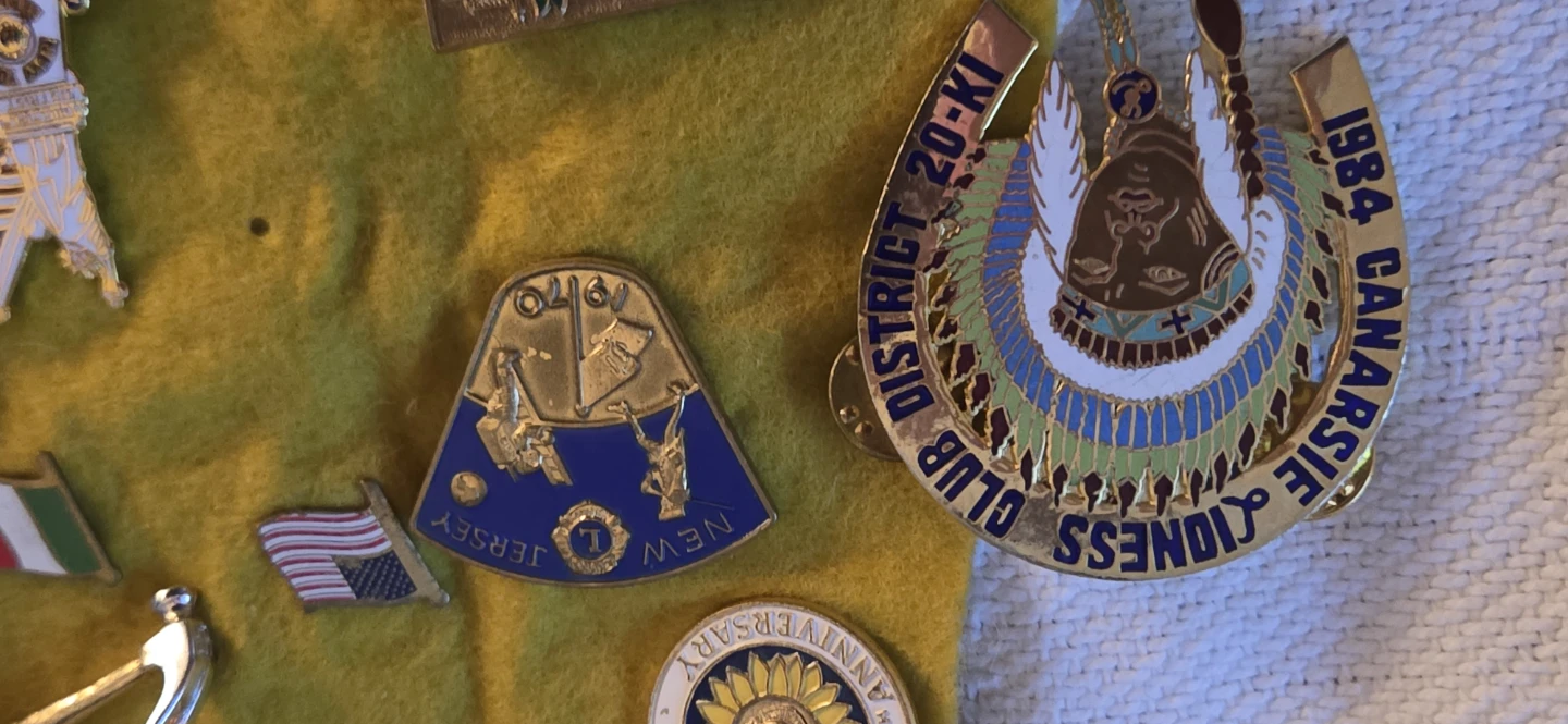 Collection of Vintage Lions Club Pins - photo 3