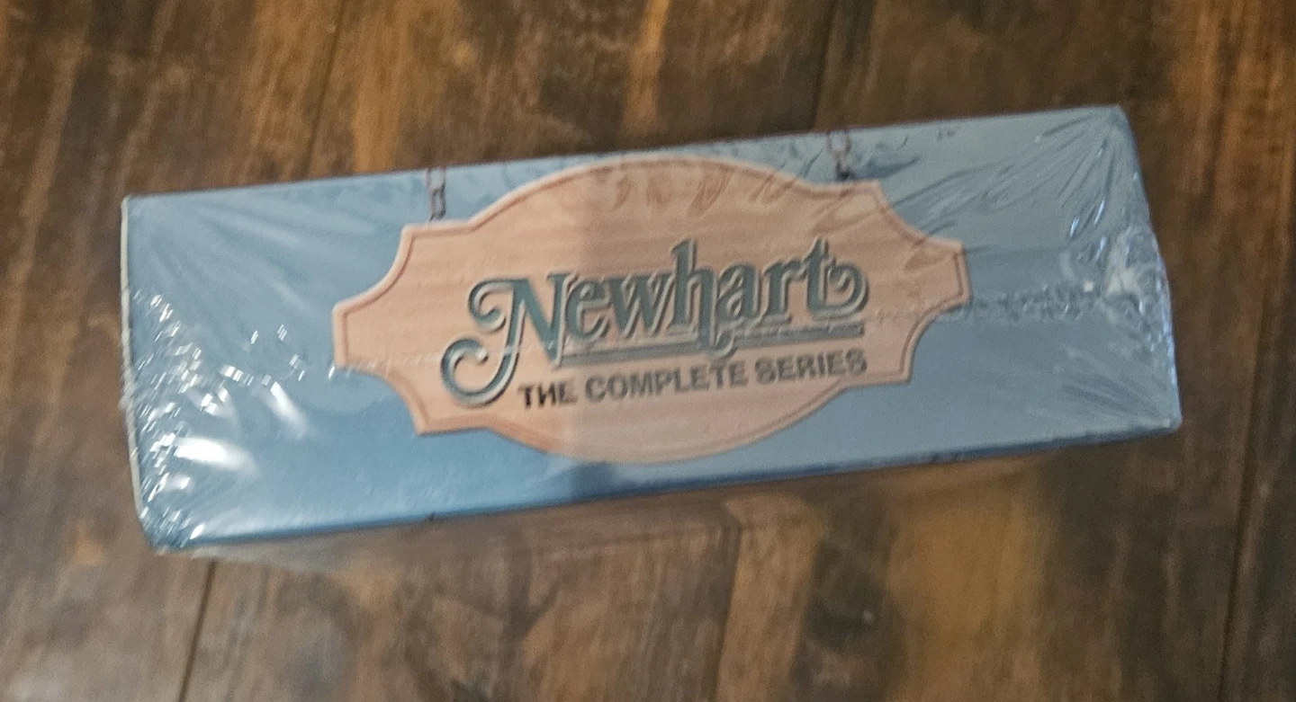 Newhart: The Complete TV Series - photo 4