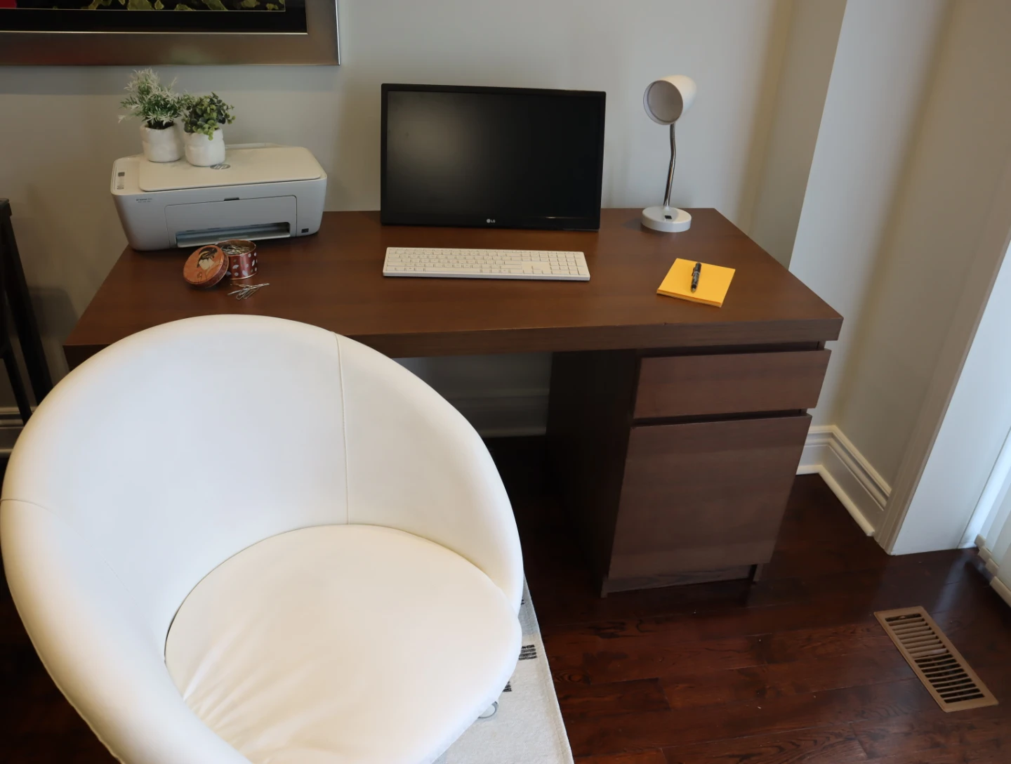 IKEA Malm Desk with IKEA Faux Leather Swivel Chair - photo 2