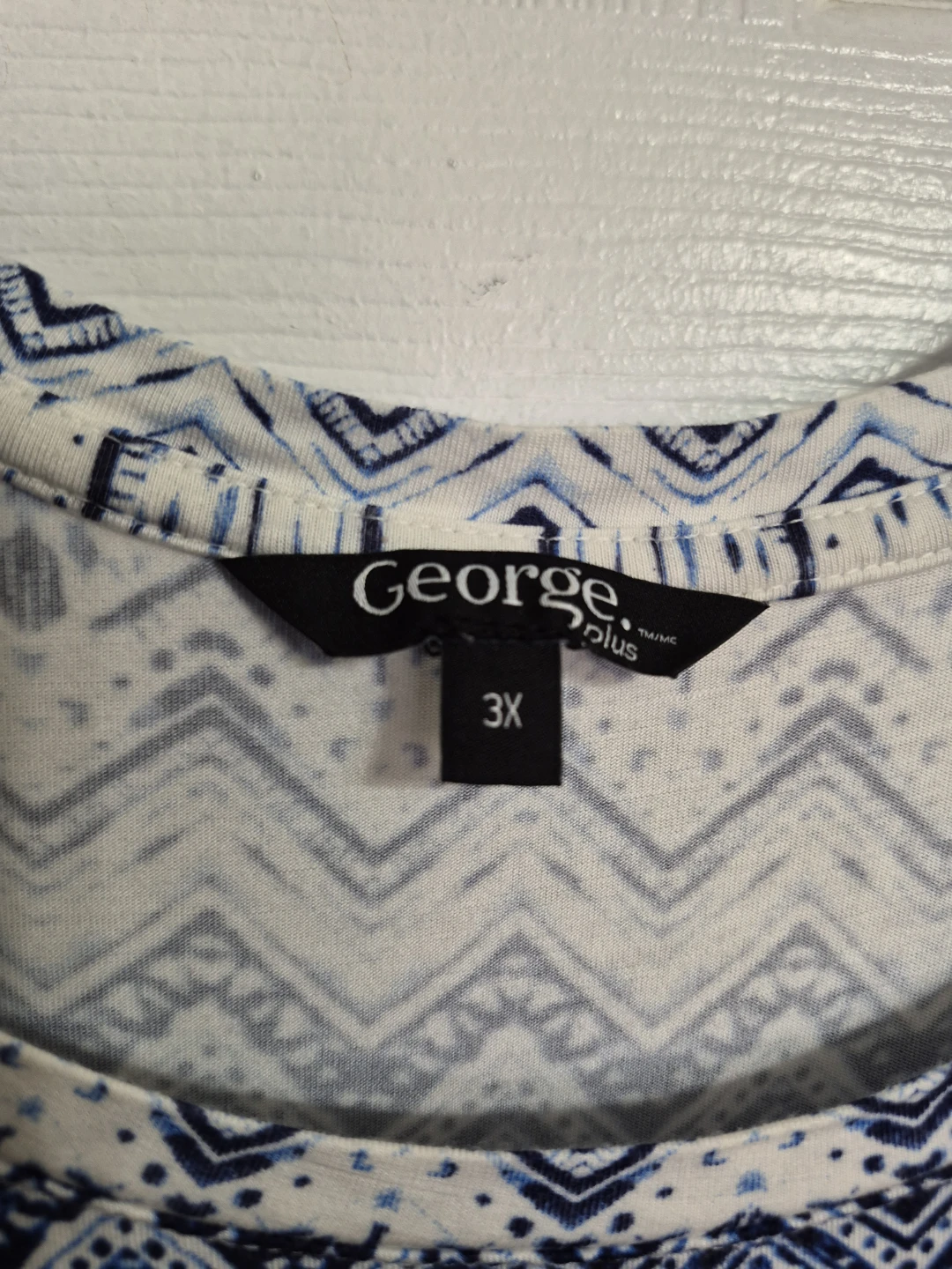 Ladies Size 3X Top - photo 3