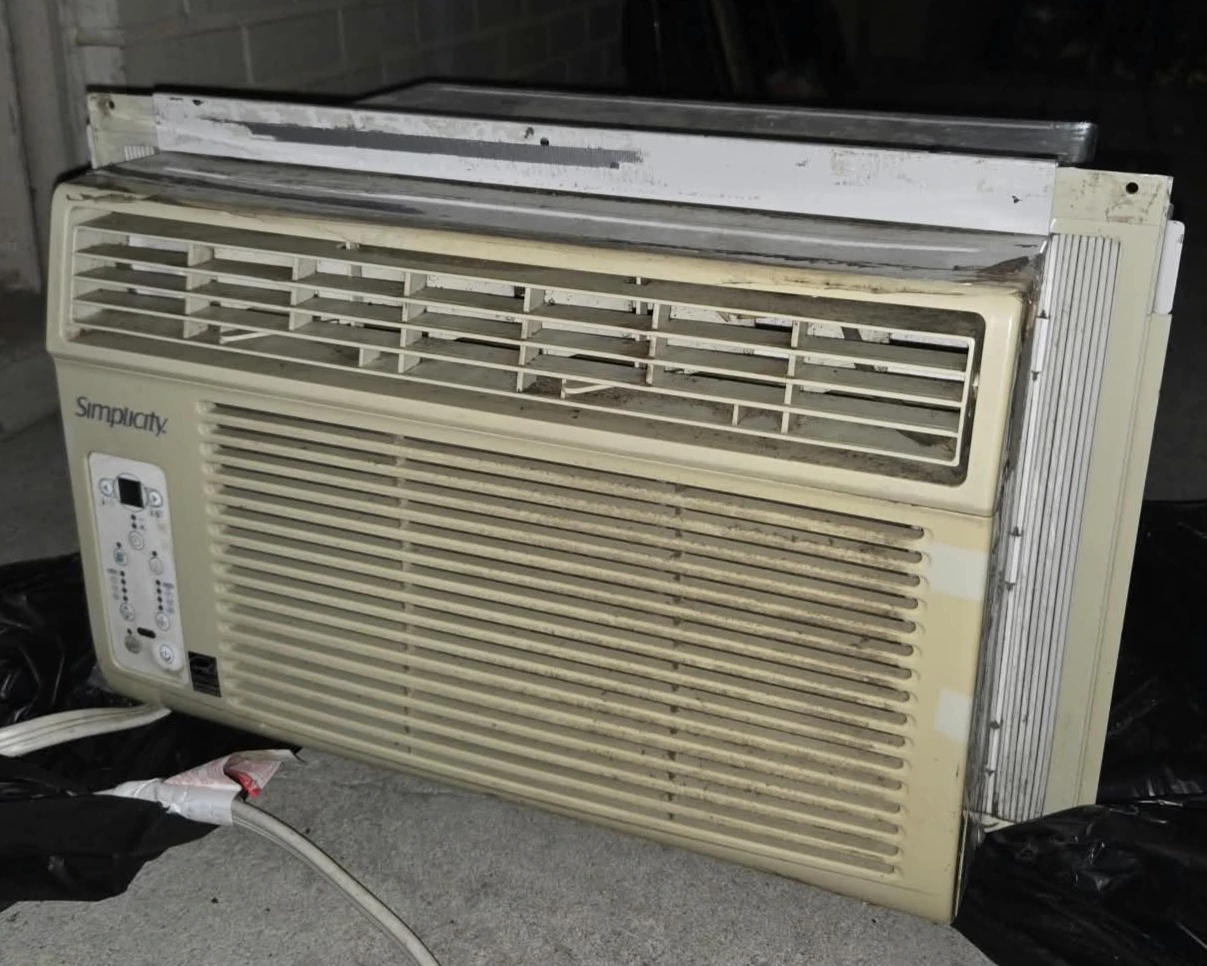 Simplicity Window Air Conditioner - photo 2