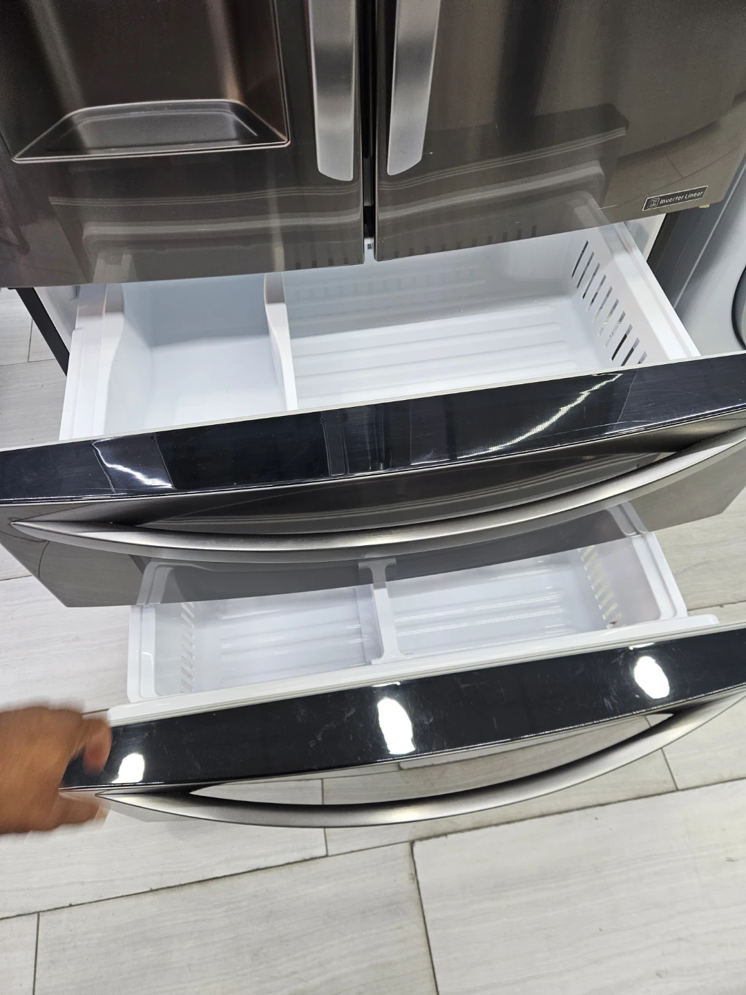 LG French Door Refrigerator - photo 3