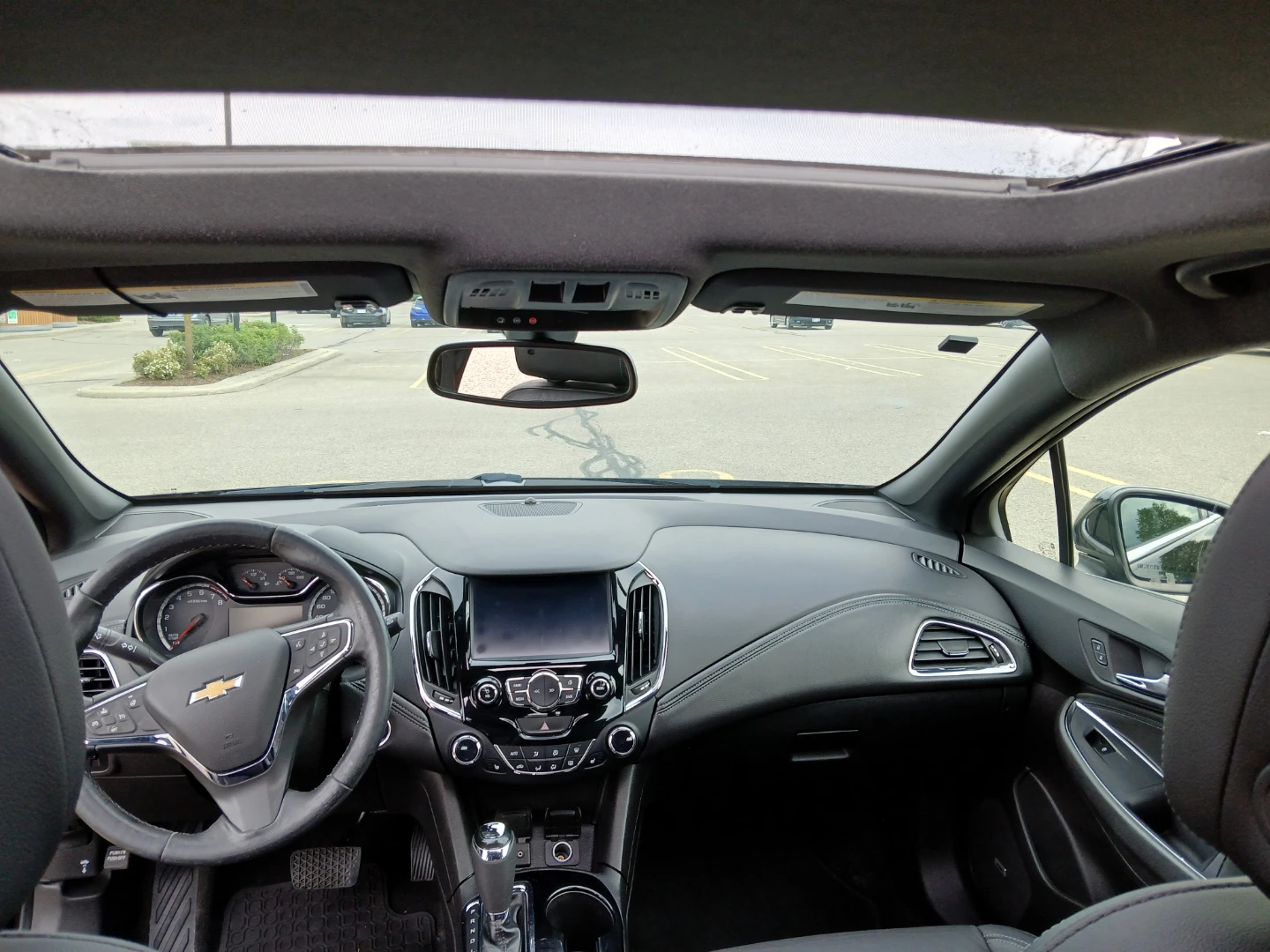 2018 Chevrolet Cruze Premium - photo 3