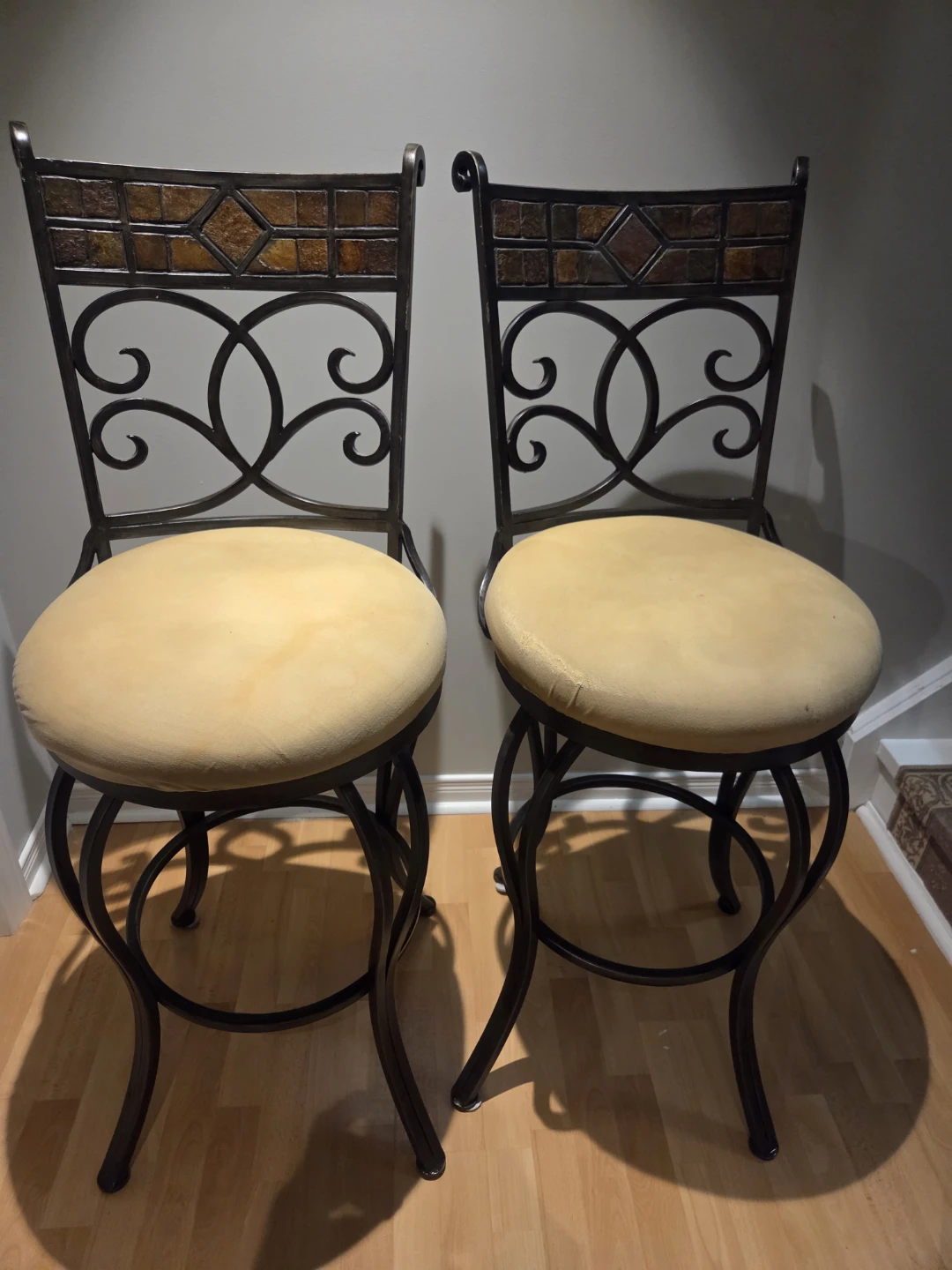 Two decorative metal bar stools - photo 2