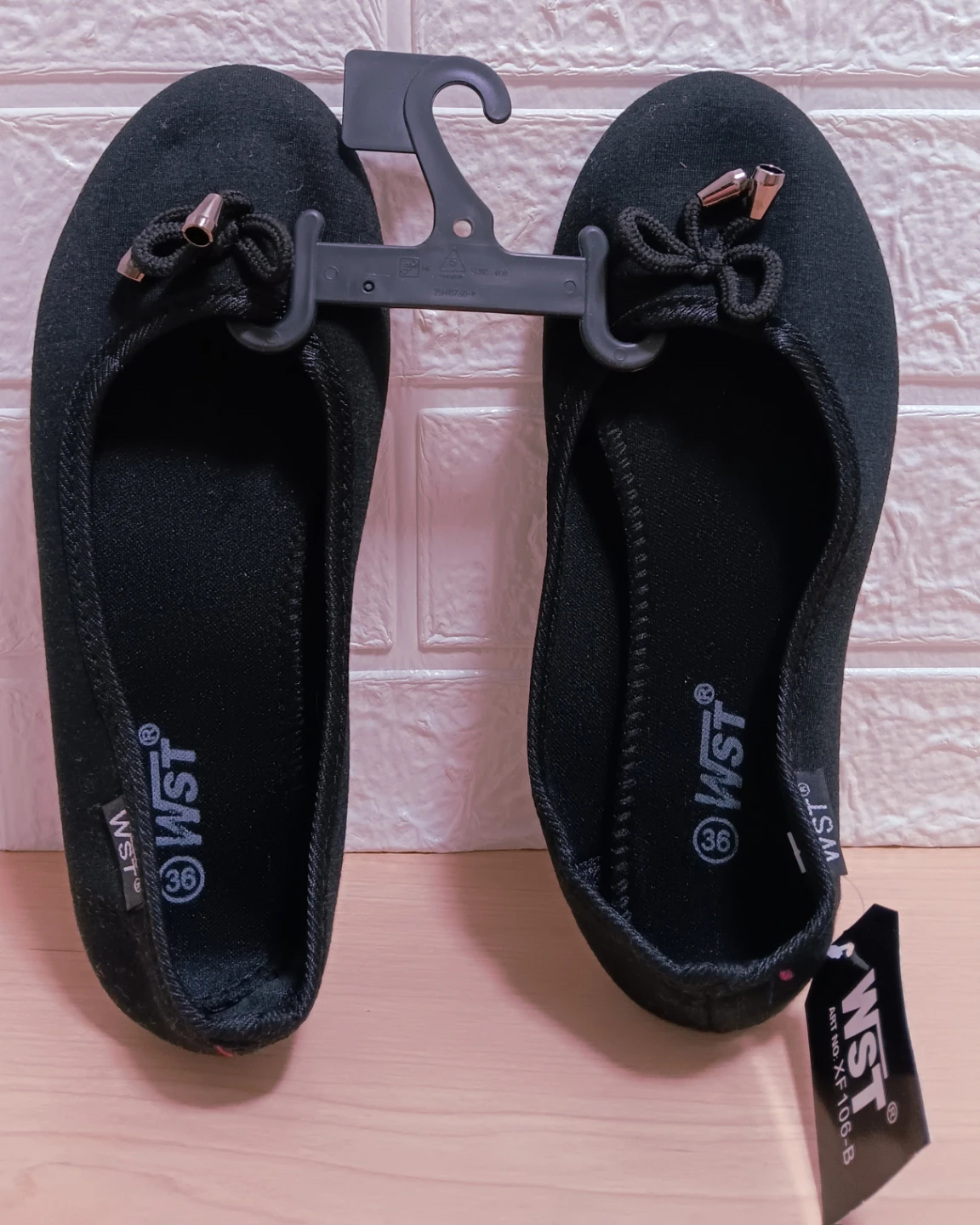 🩰WST Black Ballet Flats Size 6🩰 - photo 2