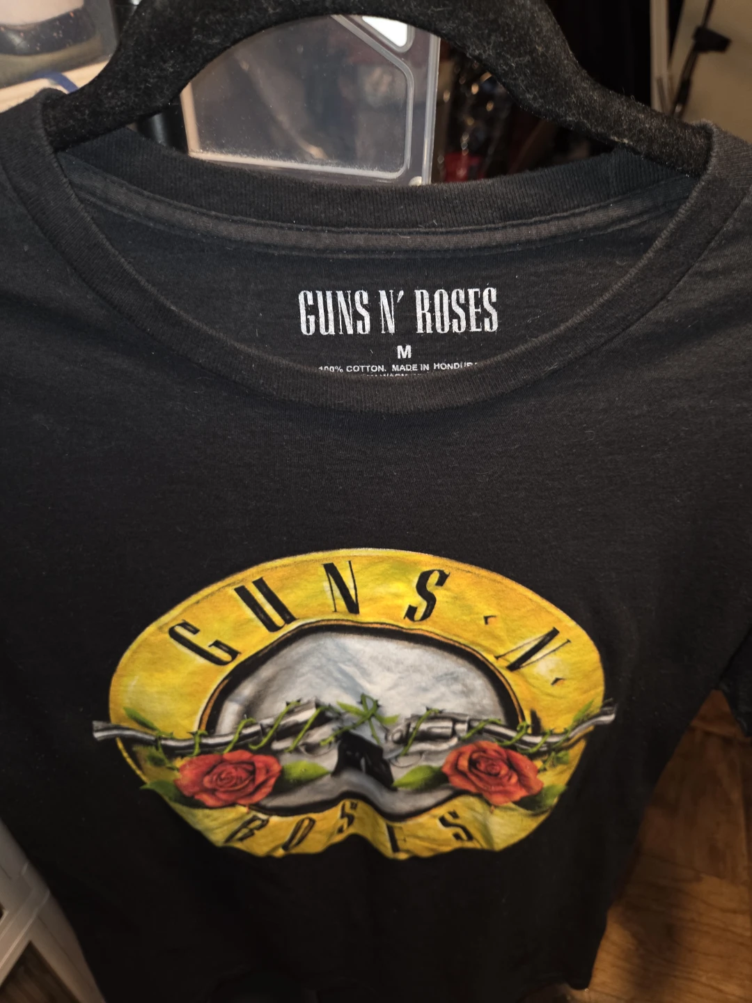 Guns N Roses Graphic T-Shirt in a Ladies M - photo 3