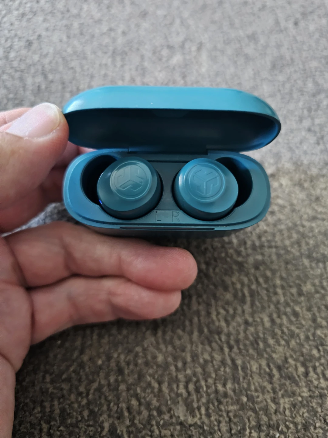 JLab True Wireless Earbuds - photo 2