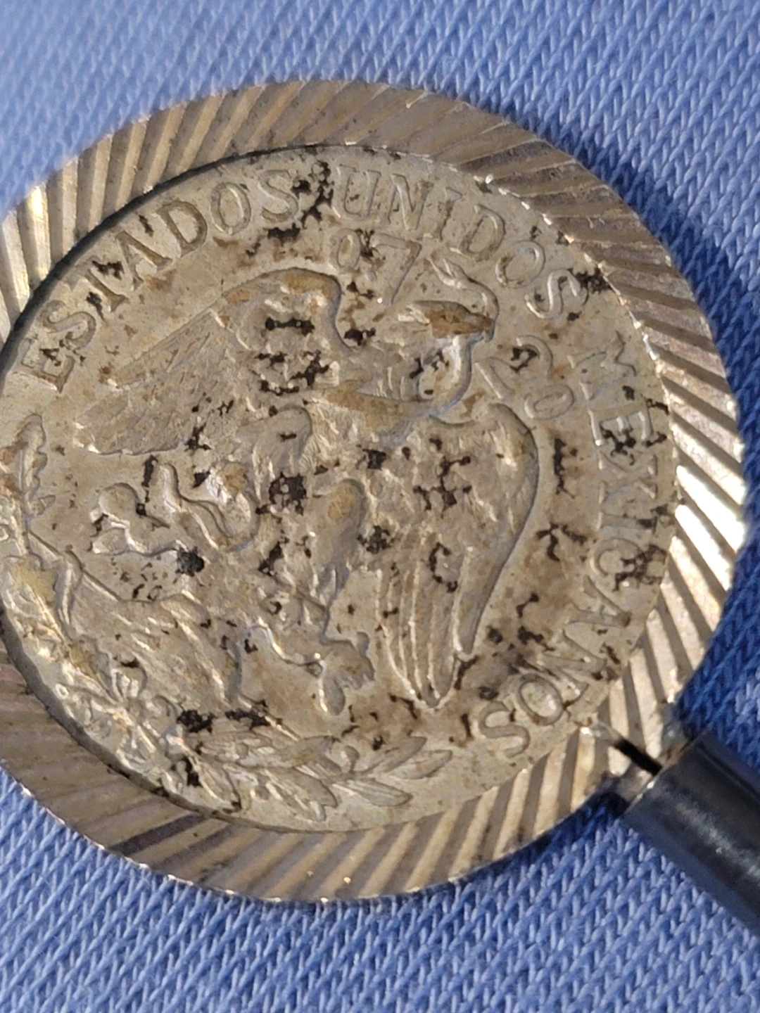 1931 Mexican 50 Centavos Coin Pendant - photo 2