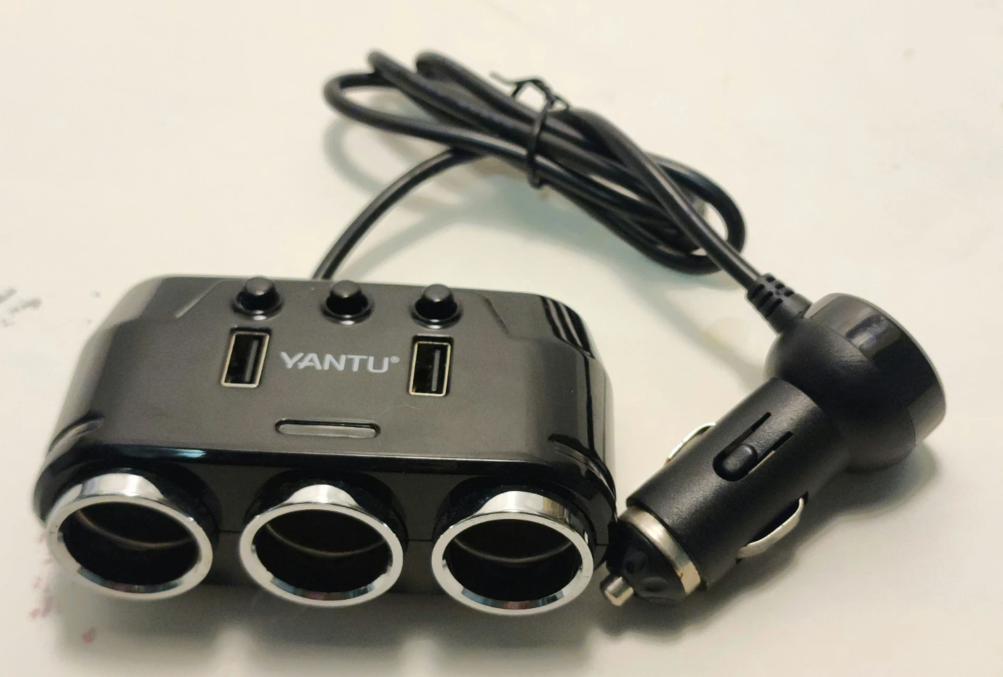 YANTU 3-Socket Car Charger Adapter