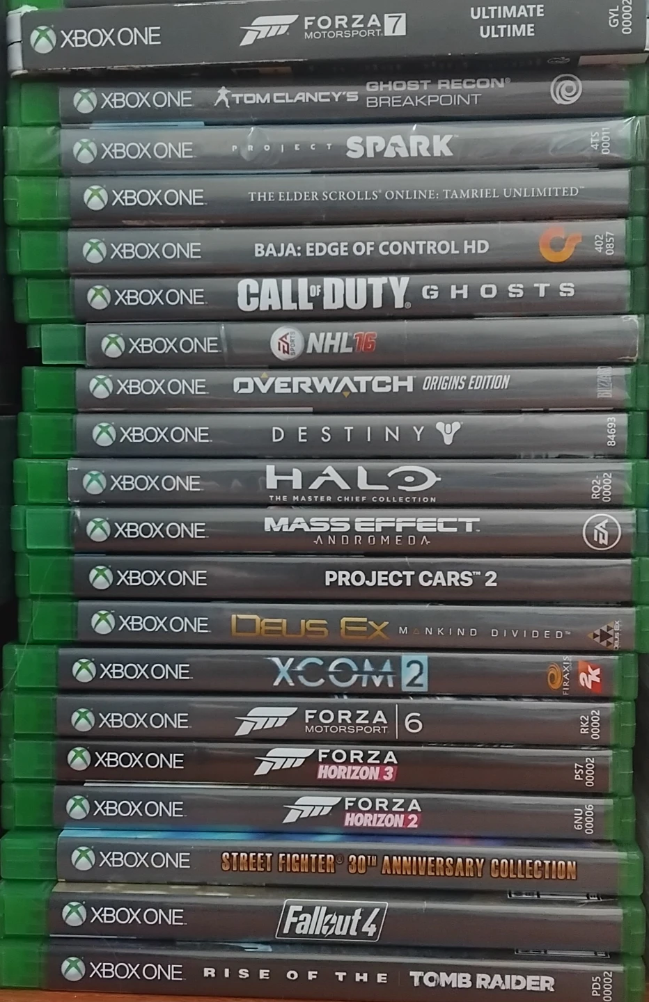 Collection of 20 Xbox One Video Games