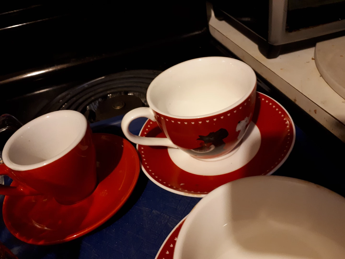 Assorted Mugs and Crystal Glasses Set - photo 3