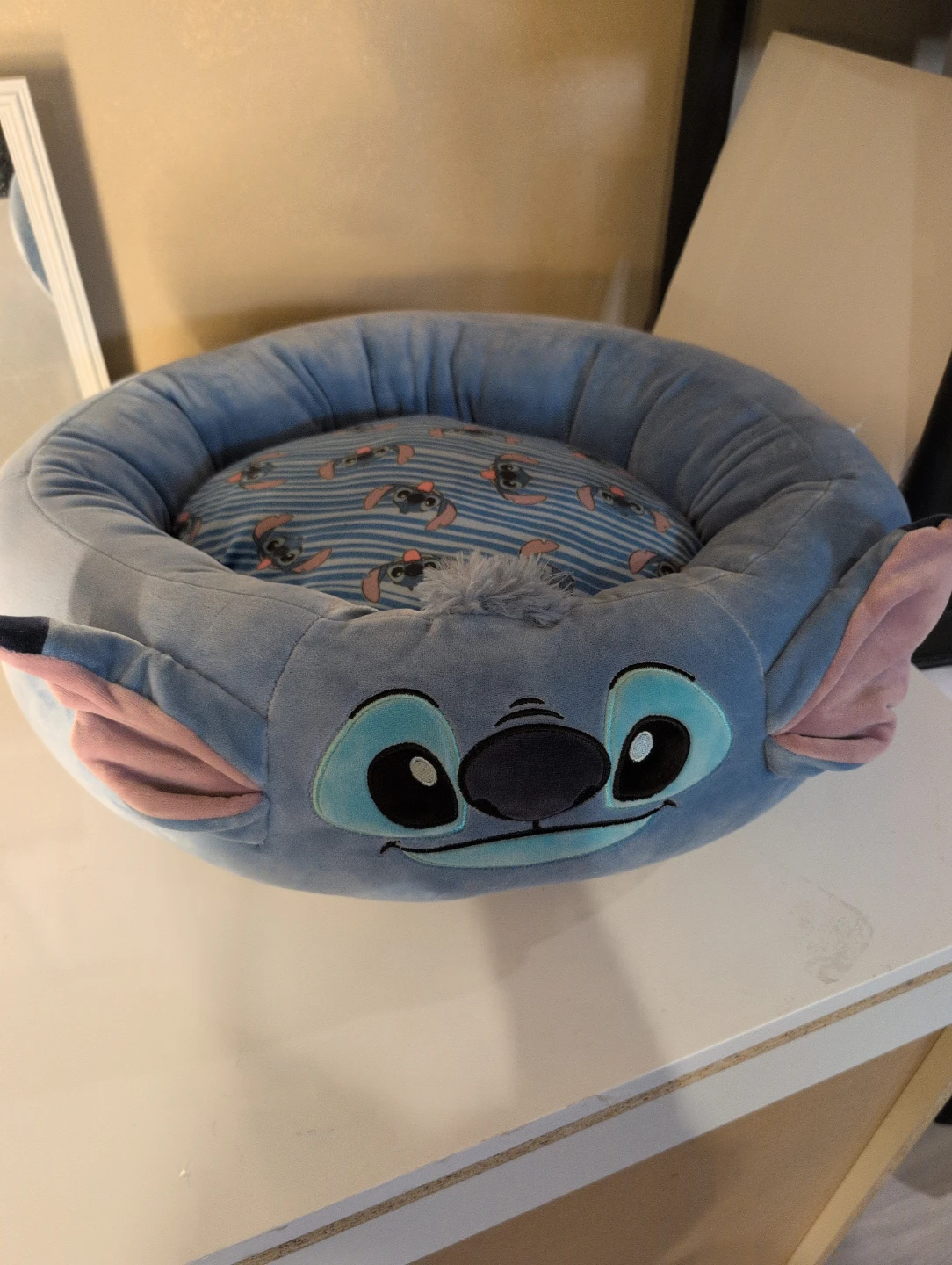 Disney Stitch Pet Bed - photo 4