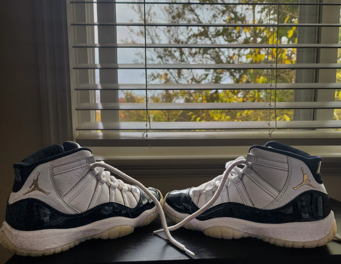 Jordan 11 Retro Basketball Shoes - photo 4