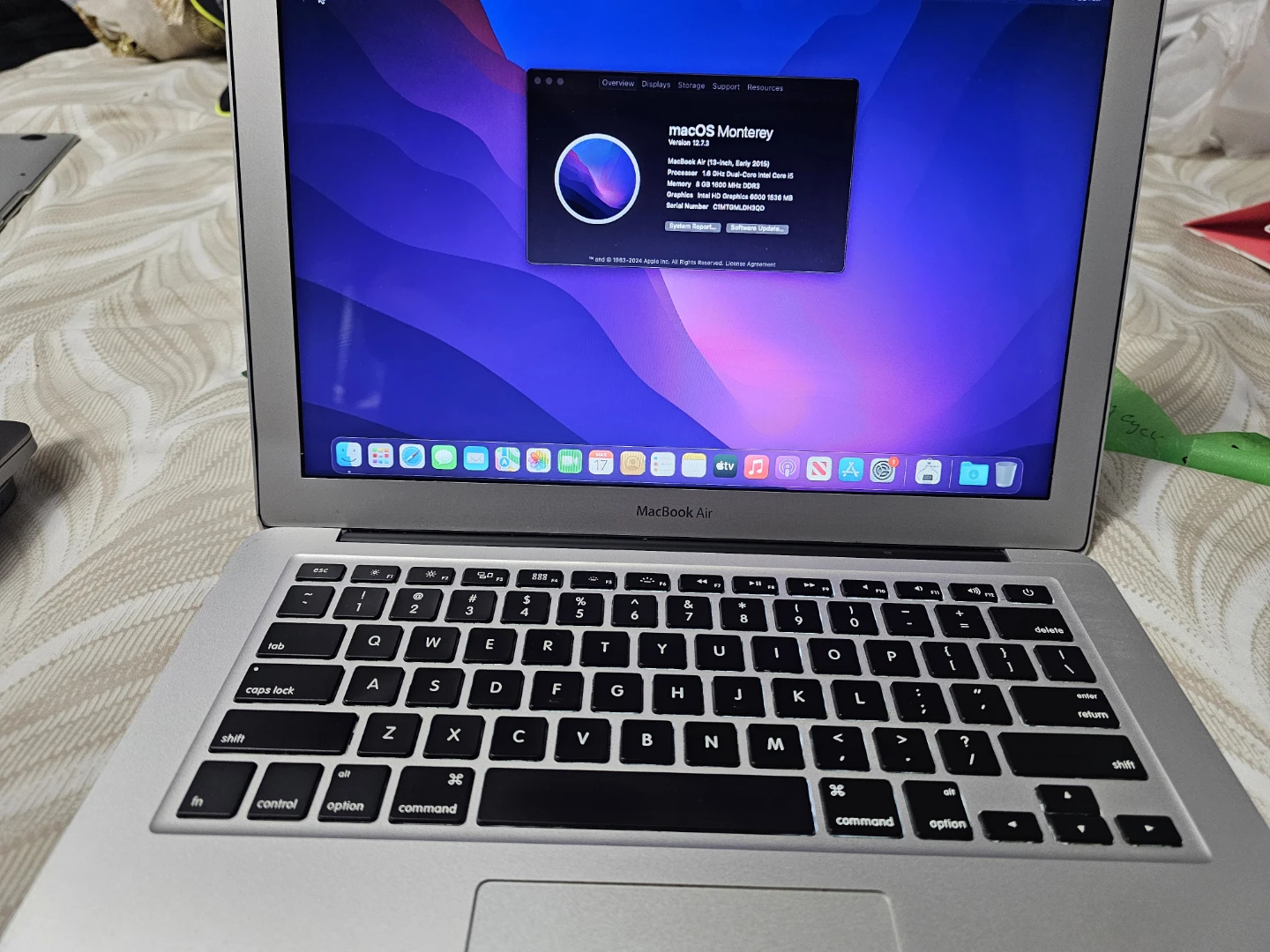 Apple MacBook Air 13-inch Early 2015