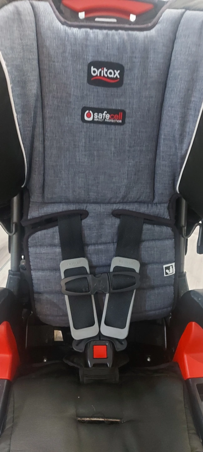 Britax Frontier ClickTight Harness-2-Booster Car Seat - photo 4