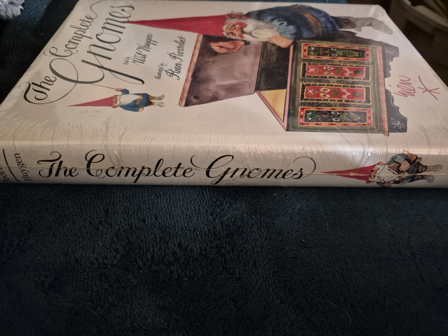 The Complete Gnomes by Wil Huygen - photo 3