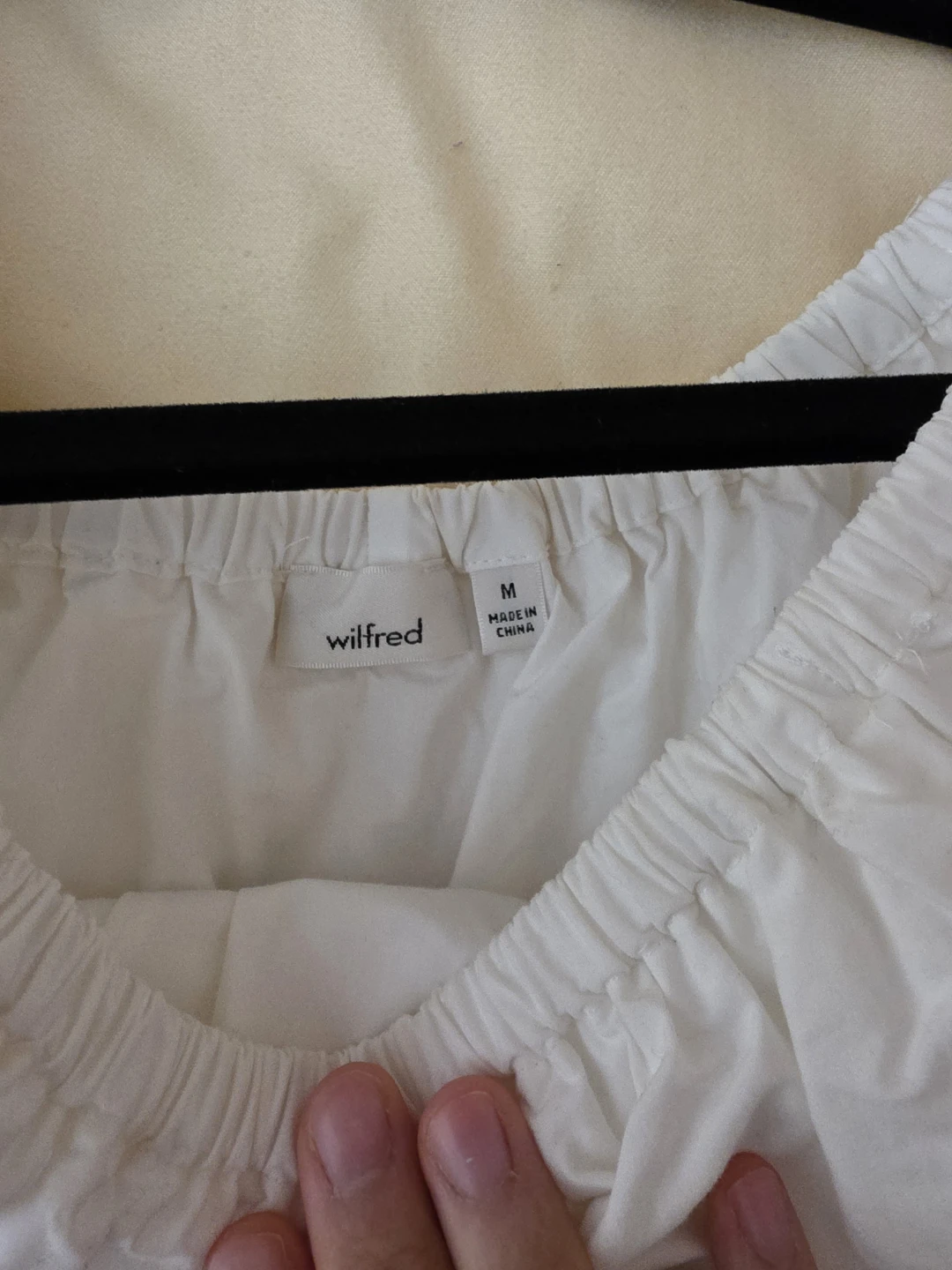Aritzia Wilfred White Off-Shoulder Top - photo 2