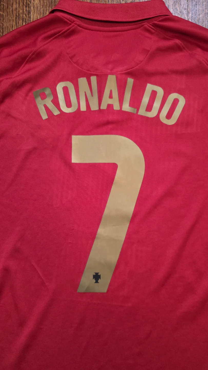 Authentic nike Ronaldo Portugal Euro 2021 jersey - photo 4
