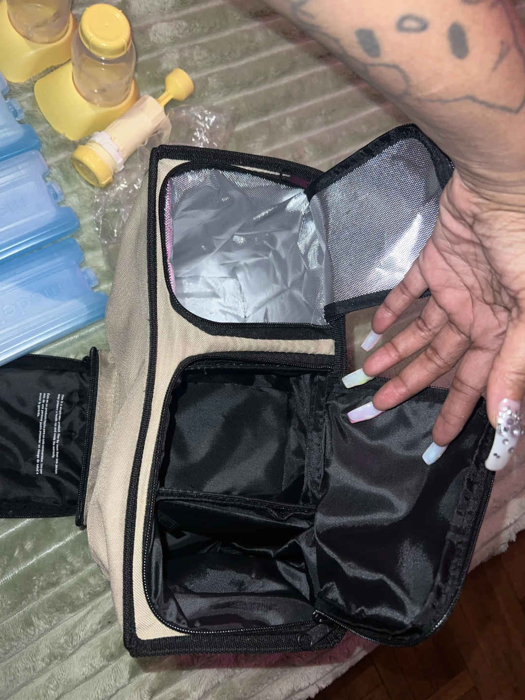 Medela Advanced Personal Double Breastpump - photo 4