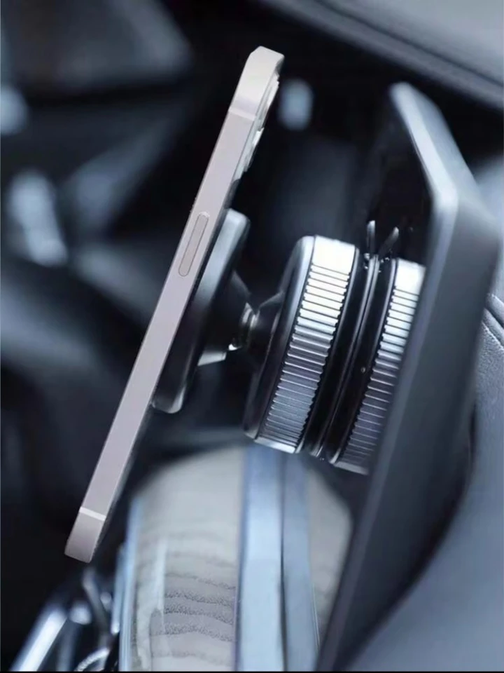 Magnetic Car Phone Mount - photo 2